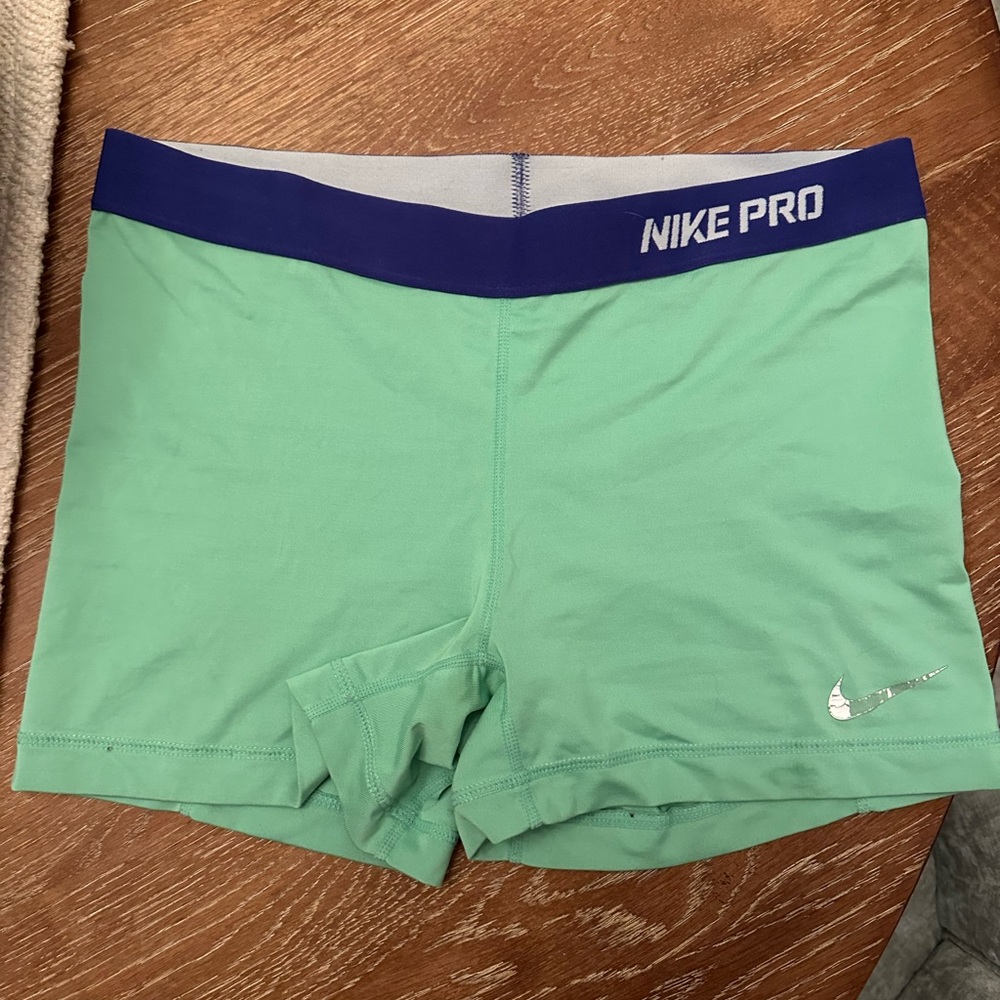 Nike women’s spandex shorts